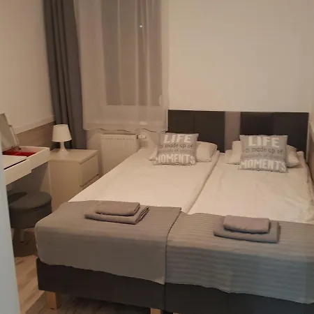Apartament Wiwa * 코워브제크